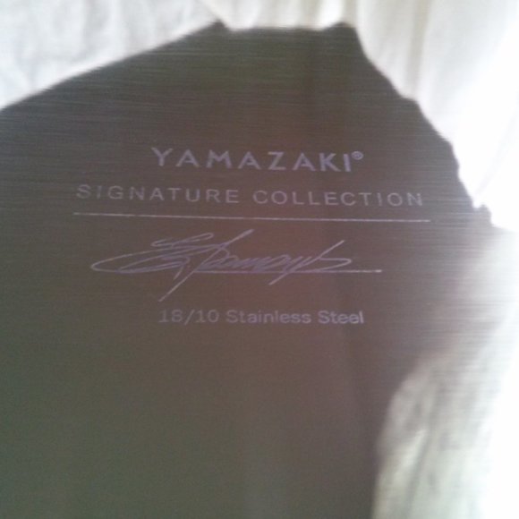 Yamazaki Signature Collection 18/10 Stainless Steel Snack Tray (3 glass inserts) - Picture 13 of 15